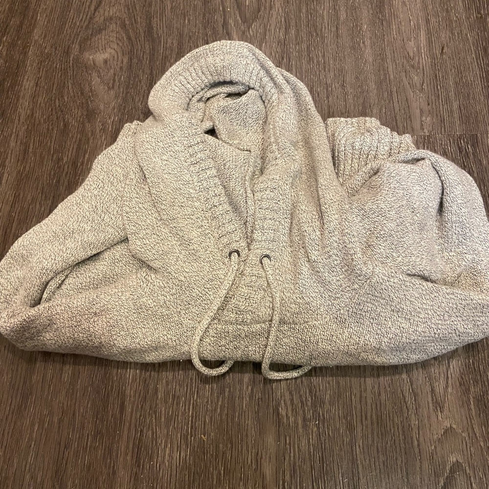 Eventide Casual Grey/White Hoodie Medium